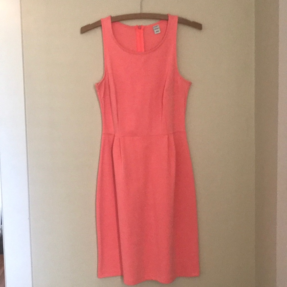 Pretty pink Old Navy dress
